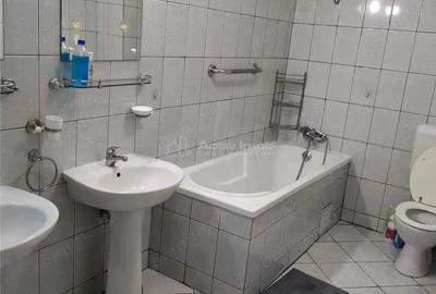 Apartament cu 3 camere decomandat în Central - 5