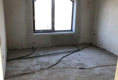 Casă cu 4 camere în Ghercești - 3