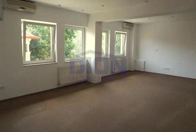 Casă cu 20 camere cu Teren 560 Mp în Cotroceni