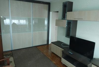 Inchiriez Ap 2 camere. - 5