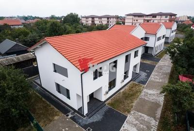 Duplex cu 4 camere cu Canalizare în Chișoda - 4