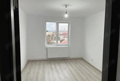 Apartament cu 4 camere semidecomandat în Sighetu Marmației - 2