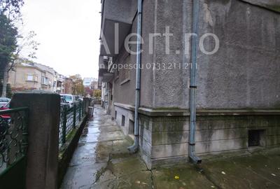 Vanzare 2 camere complet renovat, 57 mp + balcoane, etaj 3/3, Dorobanti - 28