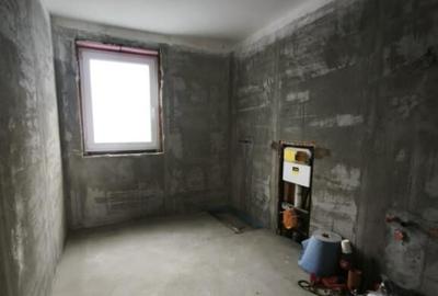 Casă cu 4 camere cu Teren 200 Mp în Central - 11