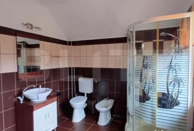 Casă cu 5 camere cu Teren 600 Mp în Central - 13