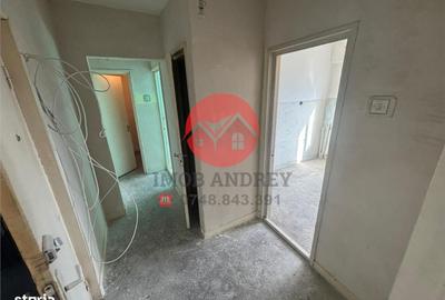 Apartament cu 3 camere decomandat în Neptun - 7