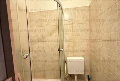 Camera de camin cu baie-zona Astra - 4