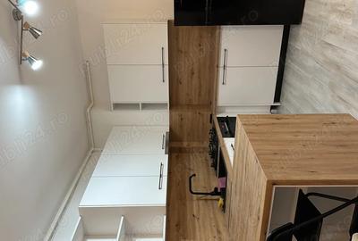 Apartament cu 2 camere decomandat în Torontalului