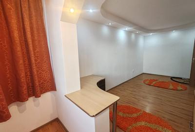 Garsonieră decomandată, mobilată în Astra - 3