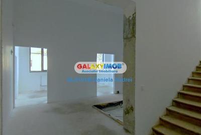 De vanzare VILA cu 26 camere + TEREN 450 mp ULTRACENTRAL 2800000 EURO De vanzare VILA cu 26 camere + TEREN 450 mp ULTRACENTRAL 2800000 EURO - 27