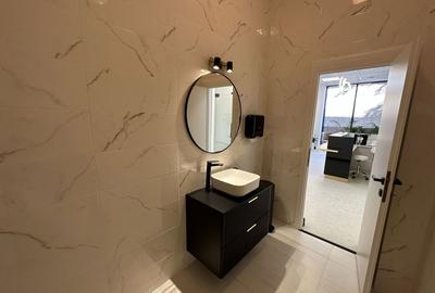 Spațiu comercial, de 15 mp, în Central - 3