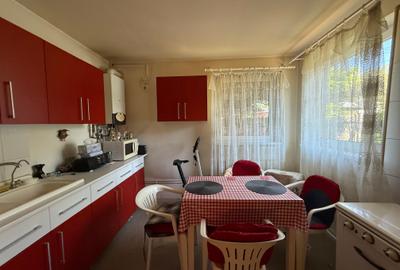 Casă individuală cu 3 camere cu Canalizare în Colentina - 5