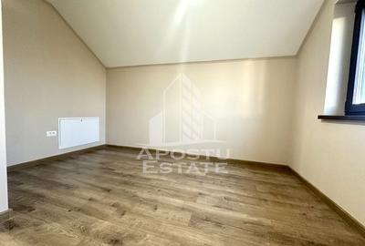 Casa de vanzare cu 530 mp teren in localitatea Utvin - 4