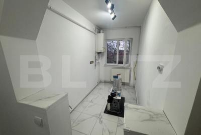 Apartament de vanzare, 50 mp, zona Micro 14 - 1