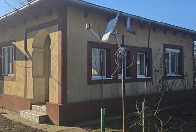 Casă cu 4 camere în Plopu - 4