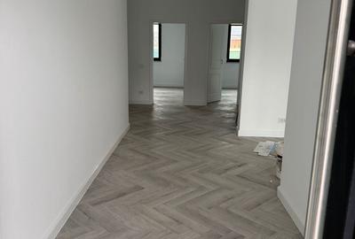 Casă cu 4 camere cu Teren 450 Mp în Târgșoru Vechi - 6