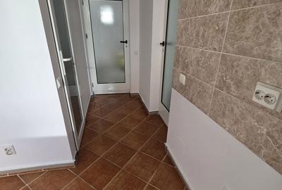 Casă cu 3 camere cu Teren 98 Mp în Iancului - 2