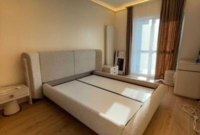 Apartament cu 3 camere semidecomandat în Central - 7