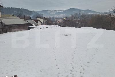 Teren de 3000 mp, în Central - 6