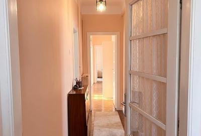 Casă individuală cu 5 camere cu Canalizare în Central - 3