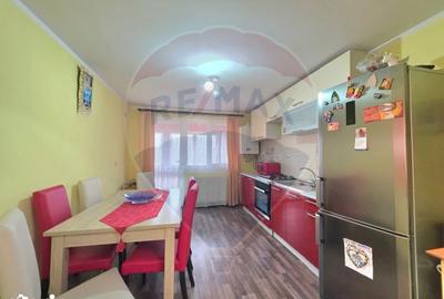 Casă cu 4 camere cu Teren 1440 Mp în Central - 15