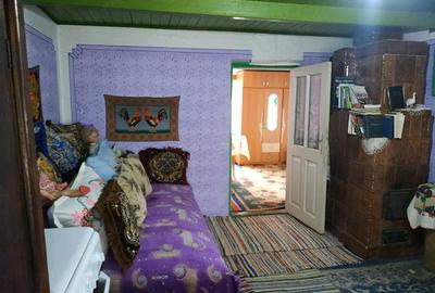 Casă cu 5 camere cu Teren 1551 Mp în Albești - 9