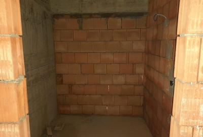 Apartament cu 2 camere decomandat în Calea Moldovei - 19