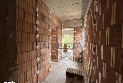 Casă cu 7 camere cu Teren 373 Mp în Hașdeu - 8