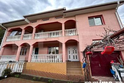 Casă cu 9 camere cu Teren 500 Mp în Central