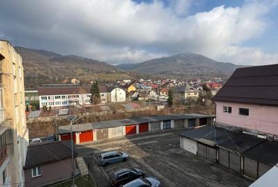 Apartament cu 3 camere în Central - 2