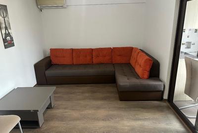Apartament cu 2 camere decomandat în Energia