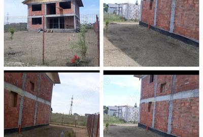 Casă cu 4 camere în Central - 2