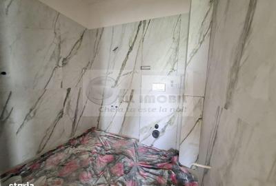 Apartament cu 3 camere decomandat în Galata - 12