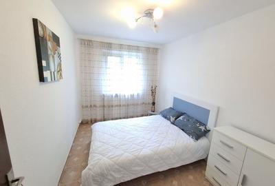Apartament cu 3 camere semidecomandat în Central - 6