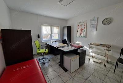 Cabinet medical 30 mp zona ?colii 3 - 5