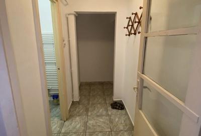 Apartament cu 2 camere decomandat în Micro 14 - 4