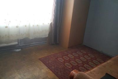Apartament cu 3 camere decomandat în Sud - 1