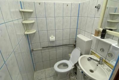 Garsoniera de inchiriat -200 Euro- Zona Dambovi?a - 2