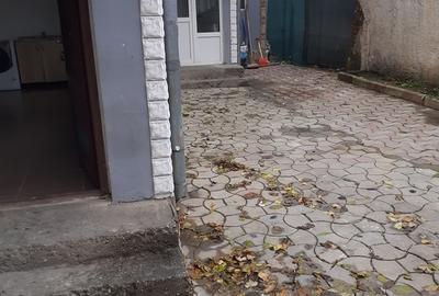 Casă cu Teren 150 Mp în Drumul Taberei - 3