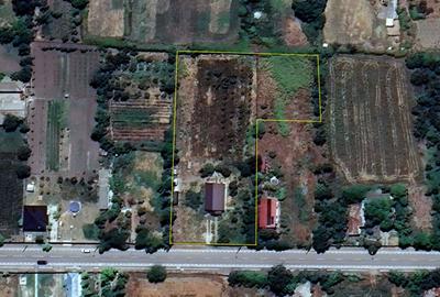 Casă cu 3 camere cu Teren 4858 Mp în Silistraru - 5