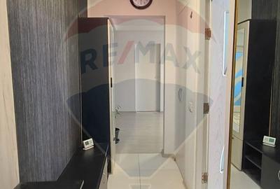 Apartament cu 3 camere, mobilat în Micro 19 - 2