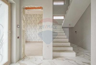 Casă cu 5 camere cu Teren 500 Mp în Tărlungeni - 18