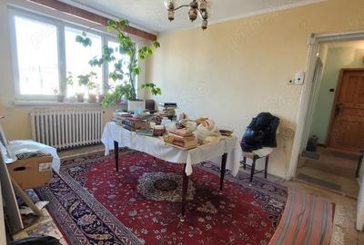 Apartament cu 4 camere semidecomandat în Hipodrom - 3