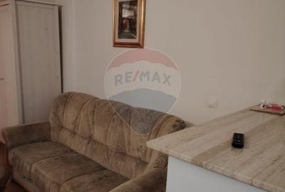 Garsoniera zona ultracentrala  de inchiriat - 4