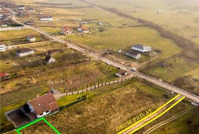 Teren de 560 mp, în Sânmartin - 2