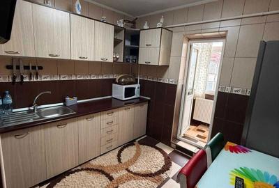 Apartament cu 2 camere decomandat în Central - 3