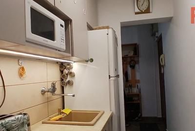 Apartament cu 3 camere, etaj intermediar, mobilat-utilat, zona Dacia - 11