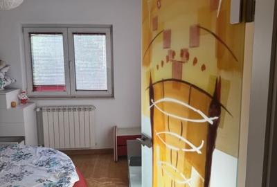 Apartament cu 2 camere semidecomandat, mobilat în Tineretului - 2
