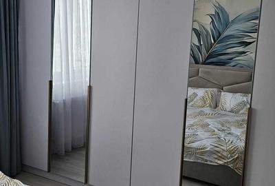 Apartament cu 2 camere decomandat, mobilat în Tractorul - 2