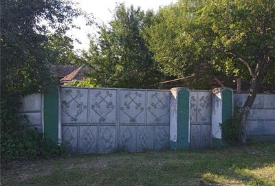 Teren de 2500 mp, în Urechești - 2